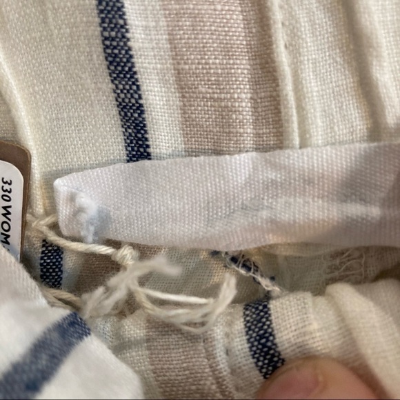 H&M Sz L  Paperwaist 100% Linen High Rise Shorts With Pockets - Picture 3 of 7